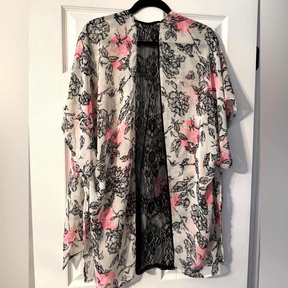 LUSH Black/White/Pink Floral Kimono Wrap with Lace Back